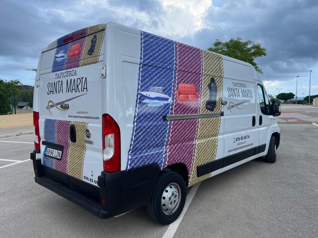 Empresa de rolulación